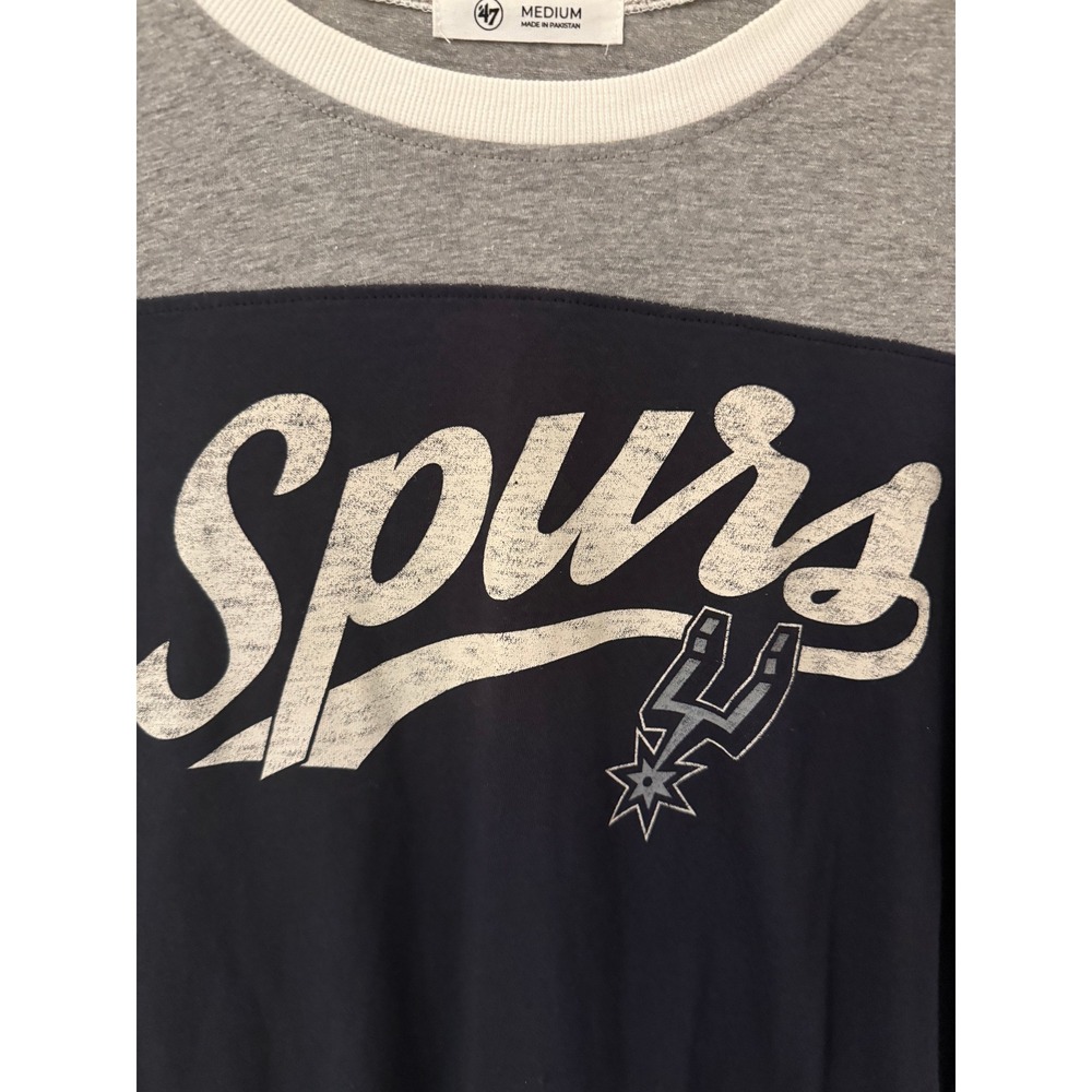 Women's 47 Brand San Antonio Spurs NBA Graphic T-Shirt Size Medium -NWT - Picture 2 of 5